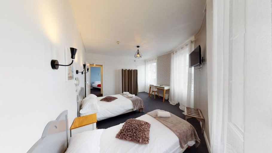 Bedroom 3, Hotel Estran, Calvados