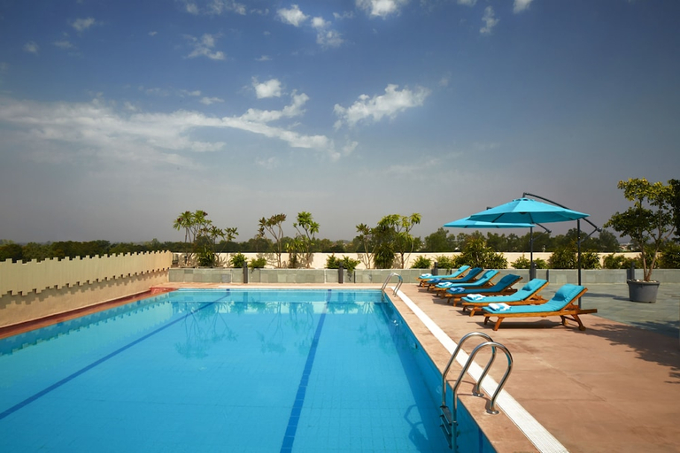 Sport & Beauty 4, Courtyard Bilaspur, Bilaspur