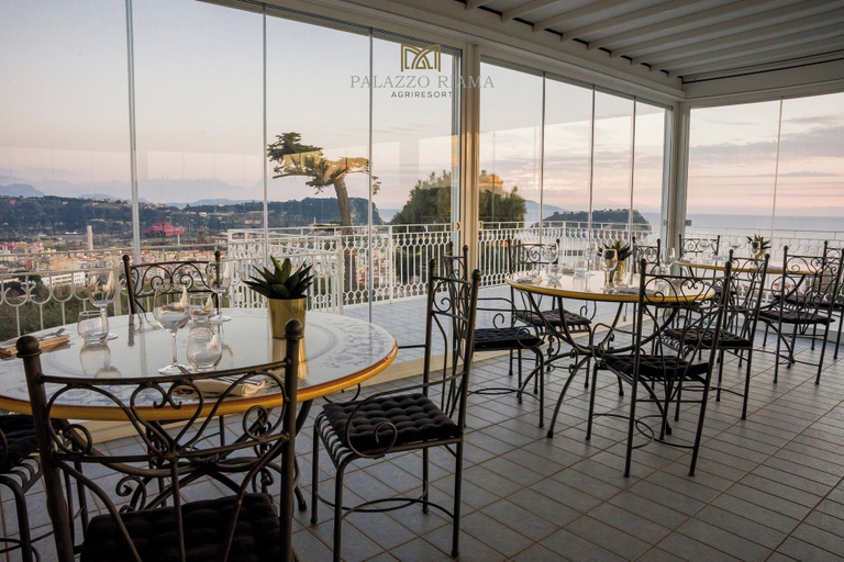 Terrace/patio 4, PALAZZO RIAMA AGRIRESORT, Napoli