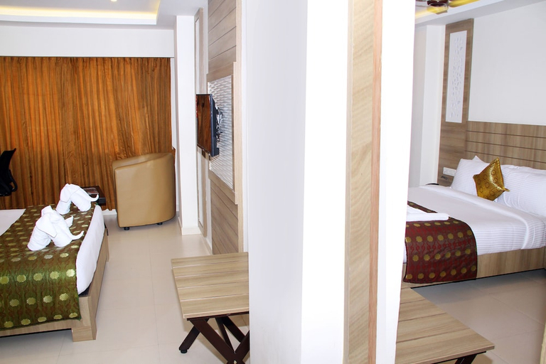 Others 2, Hotel Vinayaga, Thanjavur
