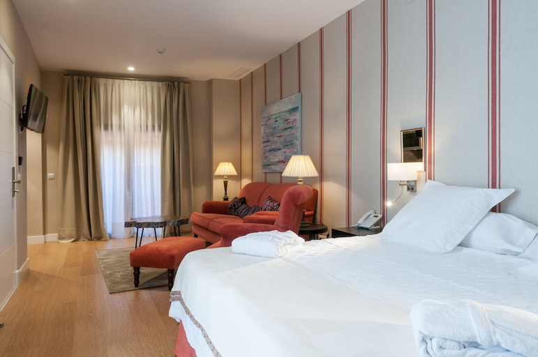Bedroom 2, Suites Murillo Segovias, Sevilla