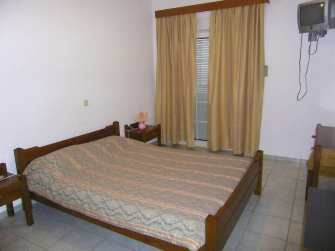 Bedroom 3, Cypriana Apartments, Crete
