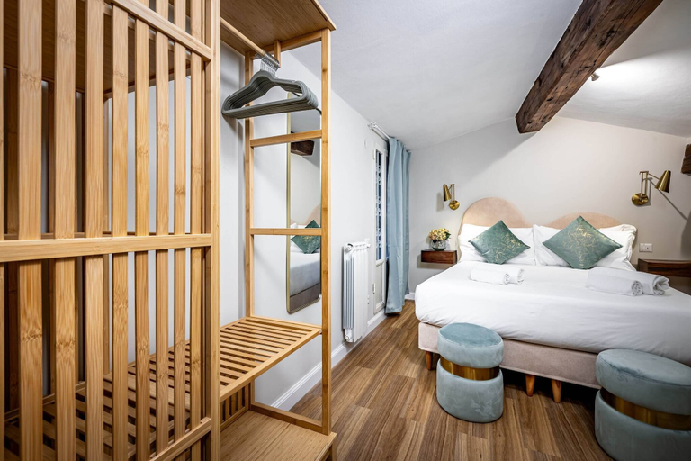 Room 4, Anguillara, 4, Florence