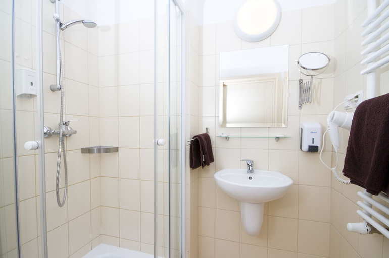 Bathroom, Centrum Galion, Gdańsk City