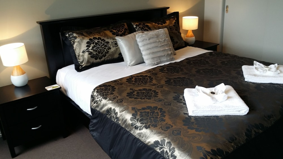 Bedroom 3, Sovereign Pier on the Waterways, Thames-Coromandel