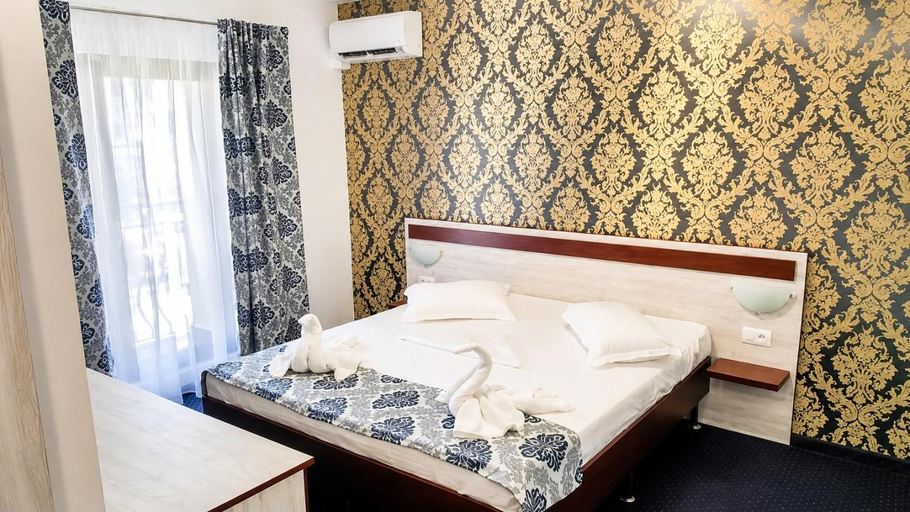 Bedroom 3, Hotel Solymar, Mangalia