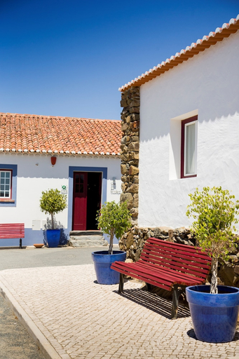 Exterior & Views 1, Casa Dos Castelejos, Castro Verde