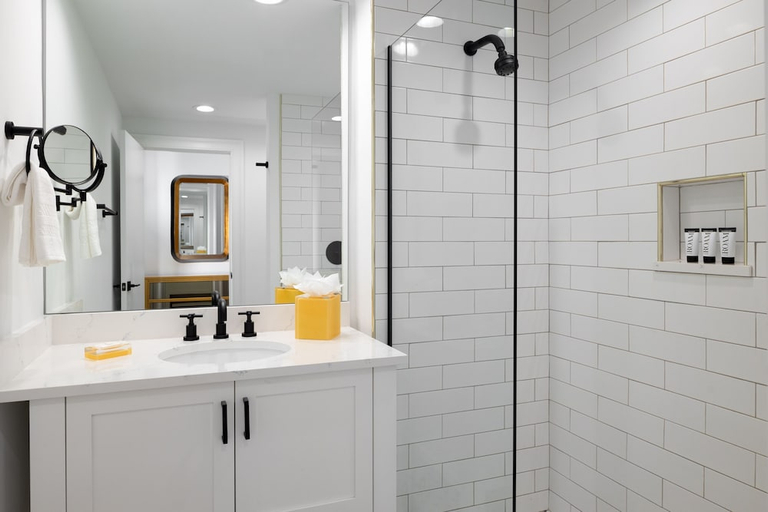 Bathroom 4, The Vendue, Downtown Art Hotel, Charleston