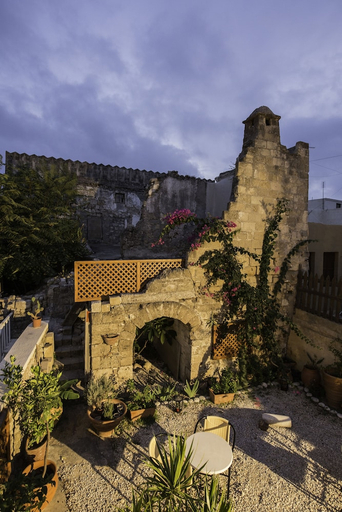 Exterior & Views 1, Camelot Traditional and Classic Hotel, South Aegean