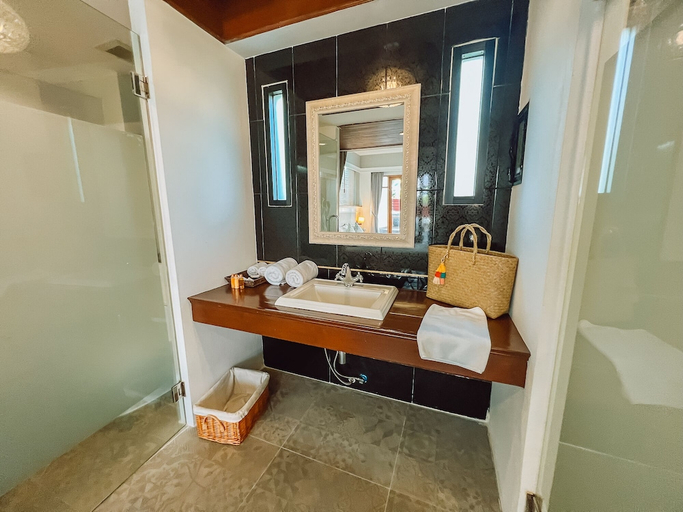 Bathroom 3, Pai CherKaew Boutique House, Pai