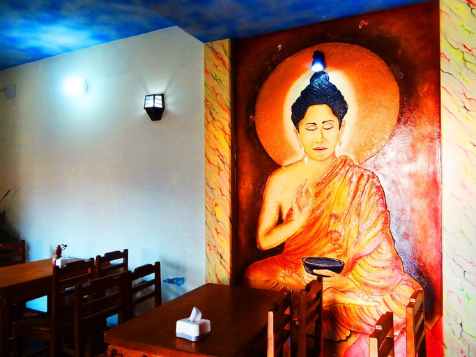 Food & Drinks 5, Hotel Hakoniwa, Gandaki