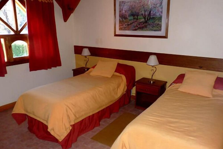 Bedroom 2, Hosteria Maiten Escondido, Los Lagos