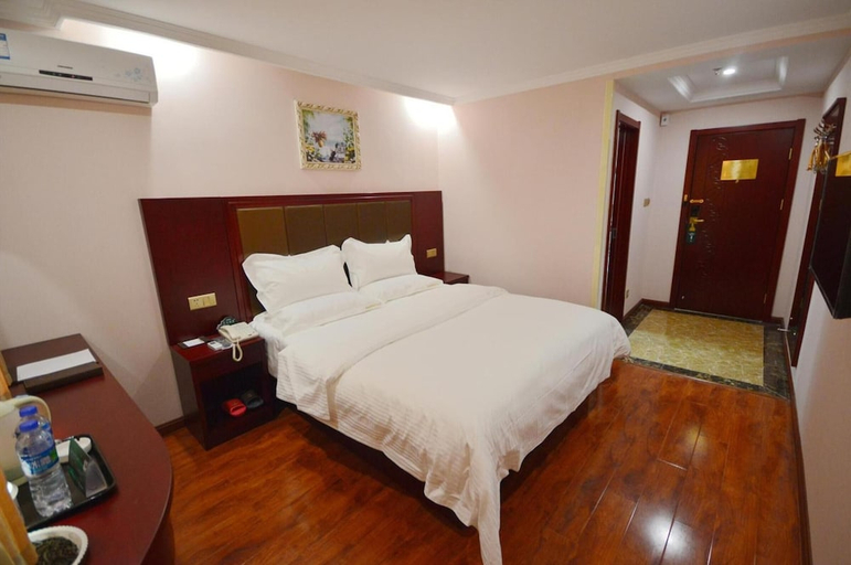 Bedroom 2, GREENTREE INN HEFEI SWAN LAKE WANDA SQUARE EXPRESS HOTEL, Hefei