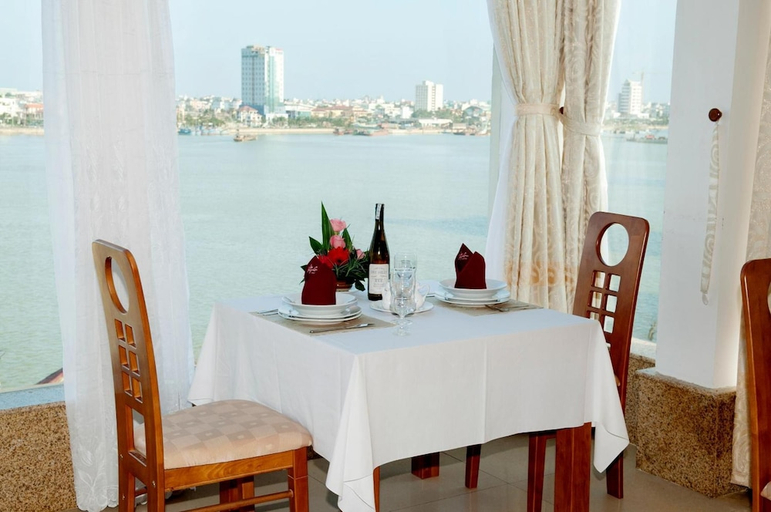 Food & Drinks 5, Bamboo Green Hotel, Da Nang