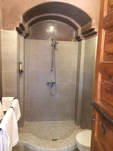 Bathroom 4, Riad Scarlett, Marrakech