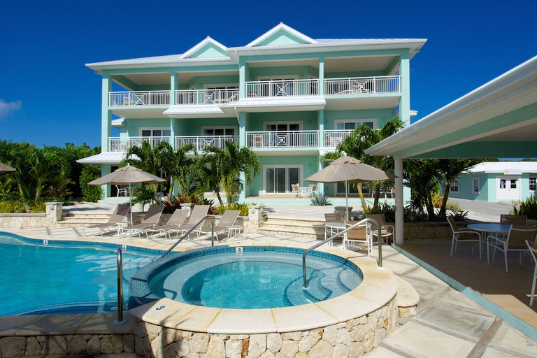 Sport & Beauty 5, Compass Point Dive Resort