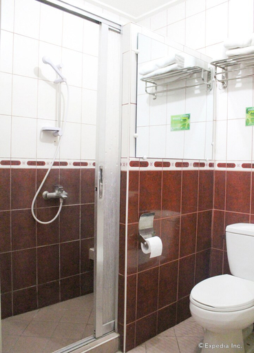 Bathroom 3, Kokomo's Suites Hotel, Mabalacat
