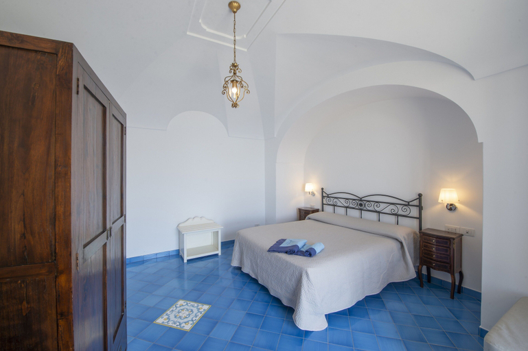 Bedroom 3, Villa il Frantoio and Lilmar, Salerno