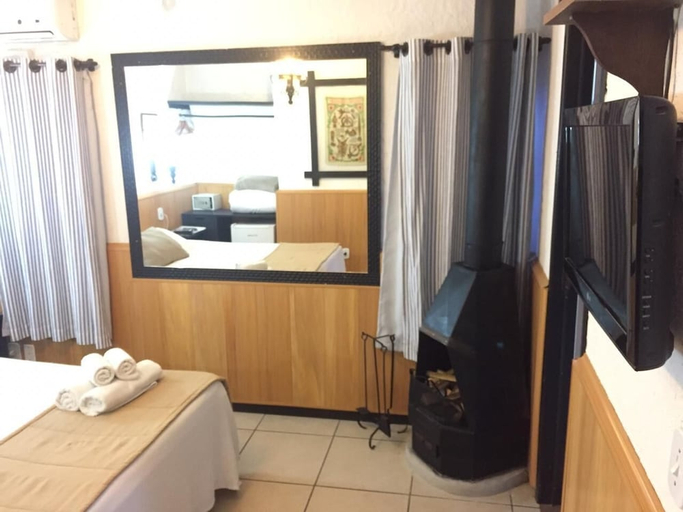 Bedroom 2, Hotel Britannia, Itatiaia