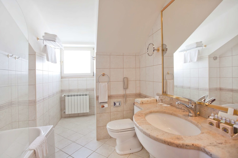 Bathroom 4, Villa Glavic, Dubrovnik