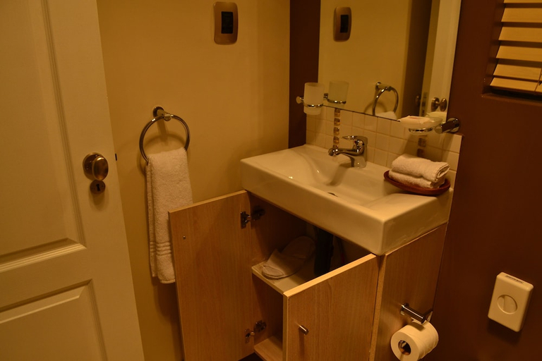 Bathroom 4, The Haystack On Homestead, City of Johannesburg