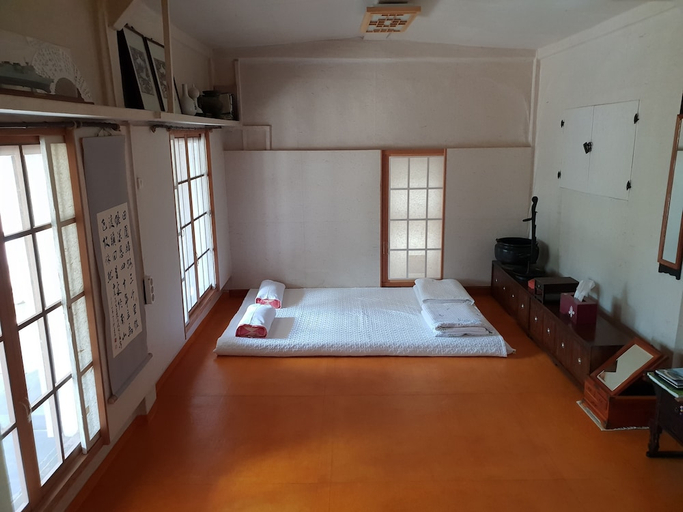 Bedroom 3, Okyeon pavilion, Andong