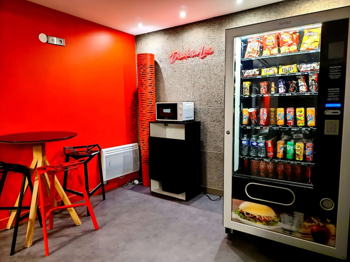 Food & Drinks 5, Enzo Hotels Trappes by Kyriad Direct, Yvelines