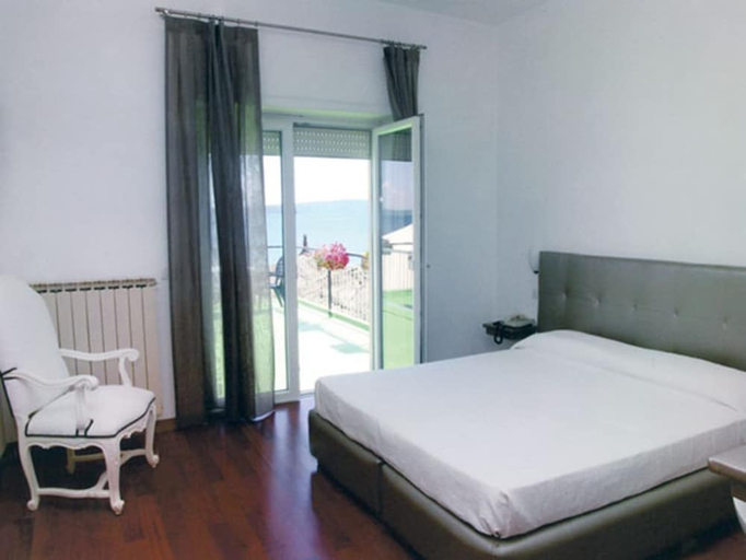 Bedroom 4, Alb. Rist. Alfredo Da Persichella, Rome