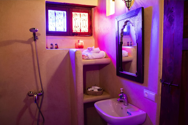 Bathroom 3, Dar Settash, Fès
