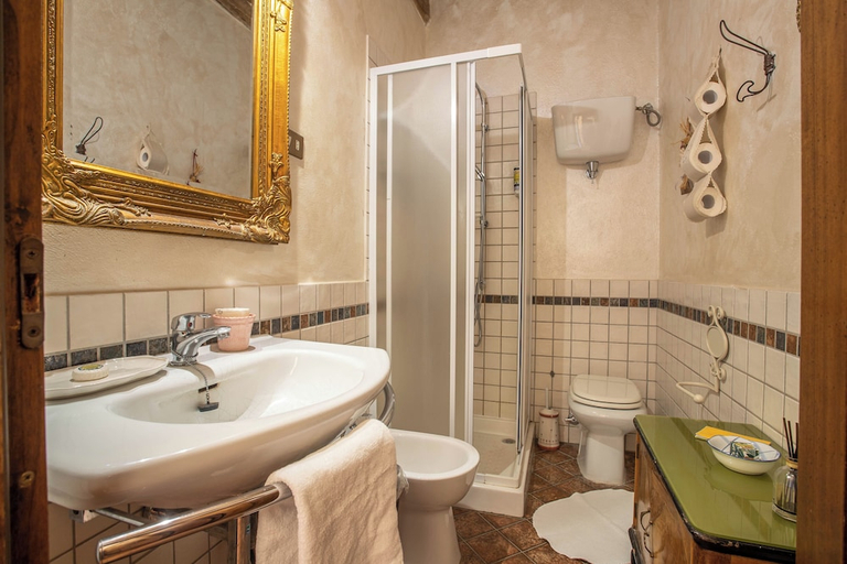 Bathroom 3, B&B Da Idolina, Siena