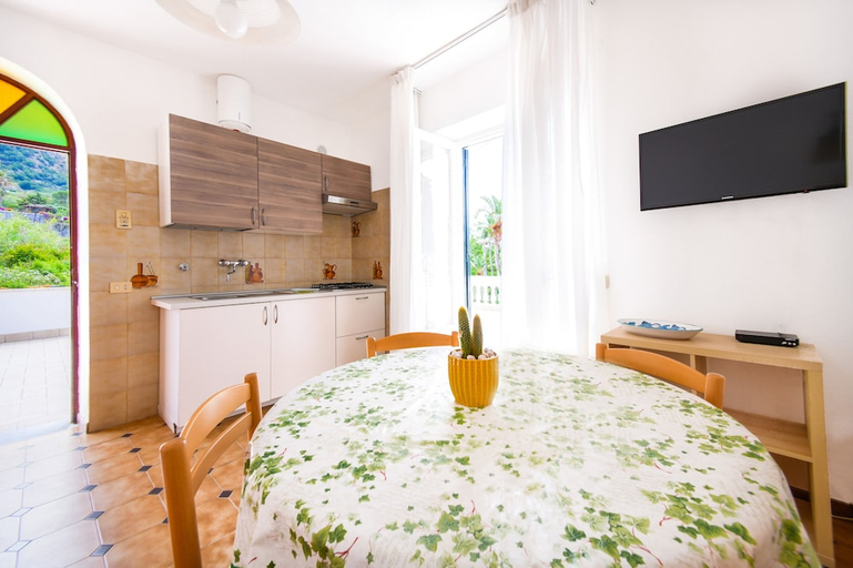 Bedroom 3, Residence San Domenico, Napoli