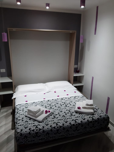 Bedroom 2, Il Diamante, Crotone