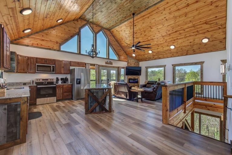 Private kitchen 5, Bearfoot Timbers, Sevier