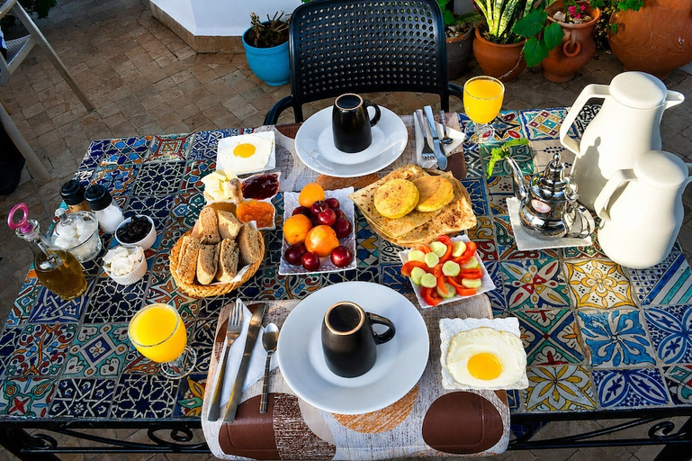 Food & Drinks 5, Riad Zaitouna Chaouen, Chefchaouen