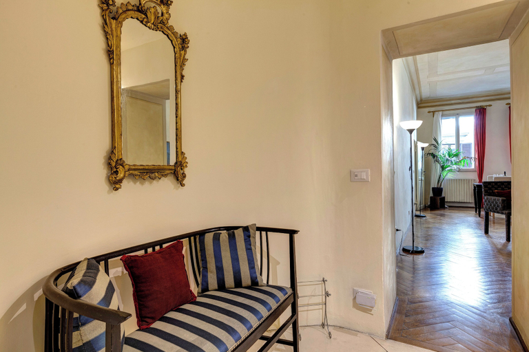 Living area 5, Fossi Apartment by Mamo Florence, Florence