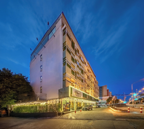 Exterior & Views 2, M2 de Bangkok, Din Dang