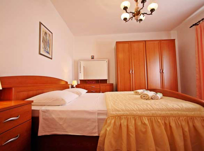 Bedroom 3, Apartments Darija Supetar, Supetar