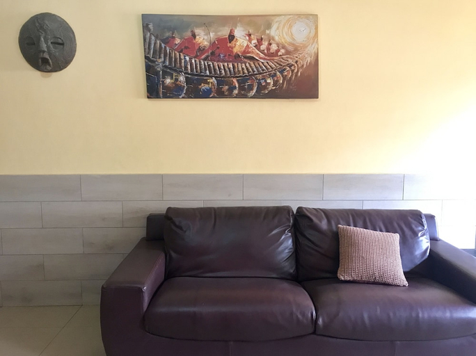 Others 5, Omanye Lodge, Accra