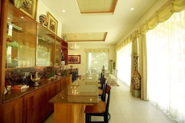 Food & Drinks, The Sanctuary Boutique Bungalow Kandy, K.F.G. & G. Korale