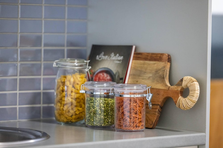 Food & Drinks 5, MainStay Suites Mackay, Mackay - Pt A