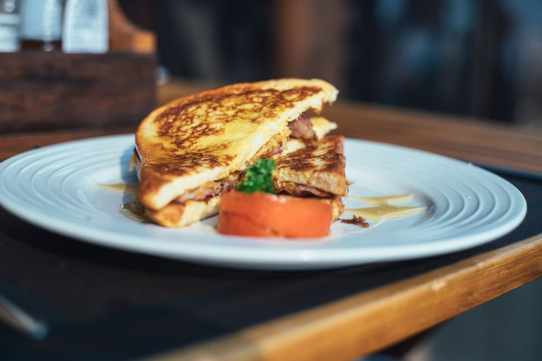 Food & Drinks 5, The Log Cabin, Cape Winelands