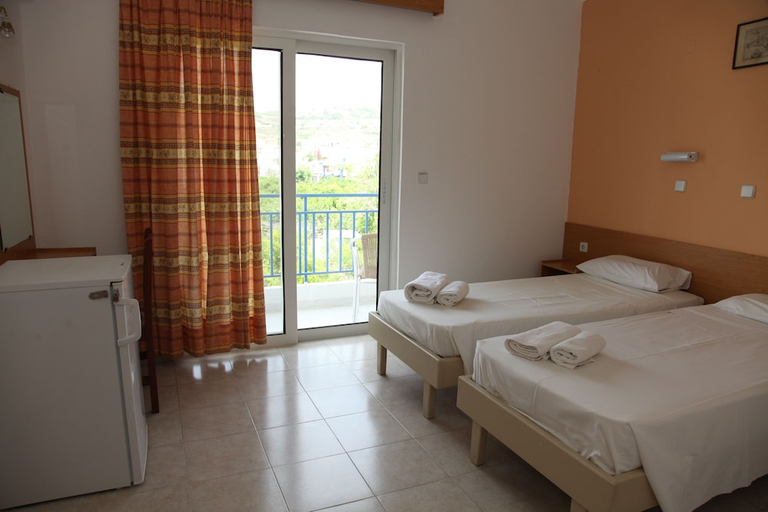 Bedroom 2, Kastelli Hotel, South Aegean