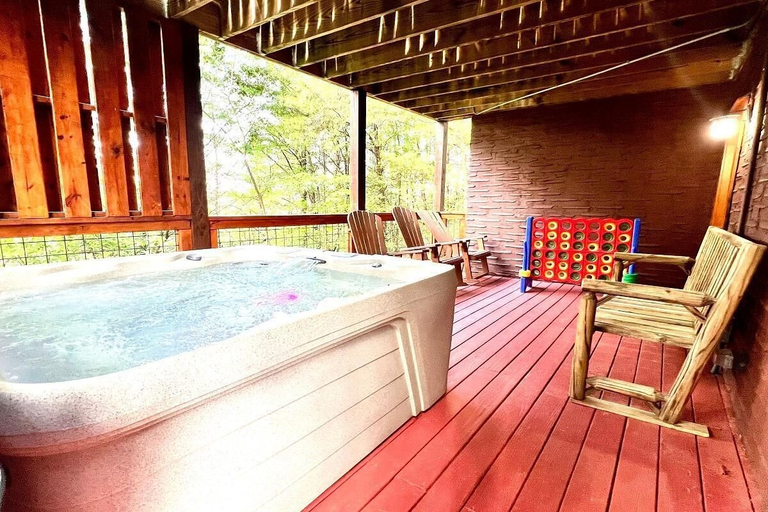 Outdoor spa tub 5, Z - Uncle Buck's Cabin, Sevier