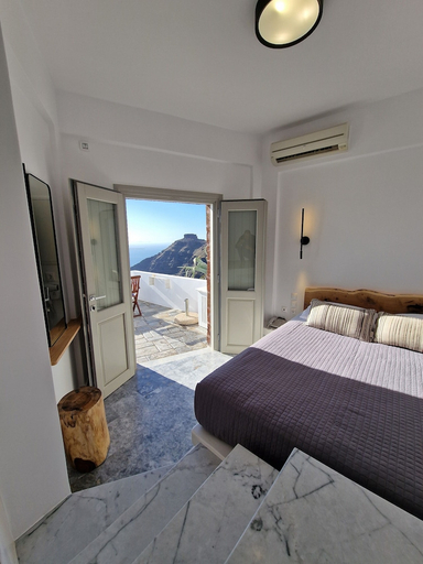 Bedroom 2, Smaro Studios, South Aegean