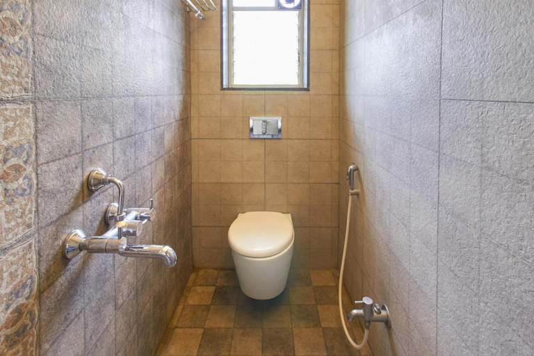 Bathroom 3, Hotel Rajmahal, Pune