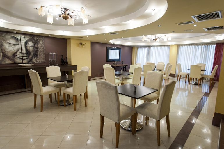 Food & Drinks 4, Hotel Nefeli, Attica