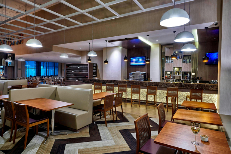 Food & Drinks 5, Courtyard By Marriott Rio de Janeiro Barra Da Tijuca, Rio de Janeiro