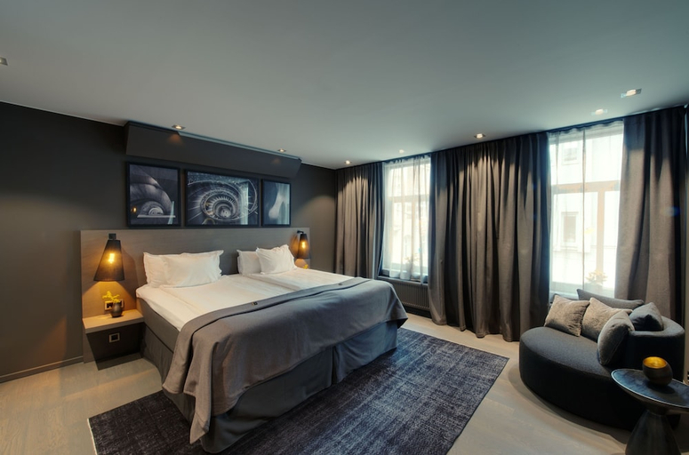 Bedroom 3, The Lamp Hotel, Norrköping