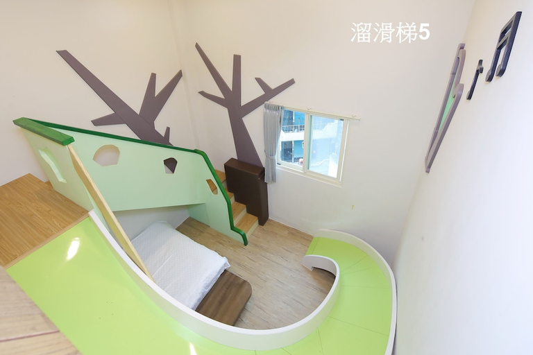 Others 4, Happiness YES, Yilan