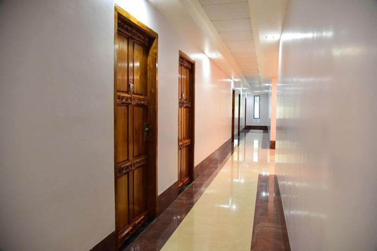 Others 4, Hotel Chembiyan, Pudukkottai